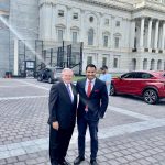 Seccion Galeria – Senador Bob Menendez (NJ) y Geovanny Vicente Romero en el congreso en 2018