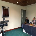 Rueda de prensa en Quito, Ecuador (2018), en Hotel Hilton Colón Quito. Geovanny Vicente-Romero y Jennifer Miel recién terminaba su conferencia.